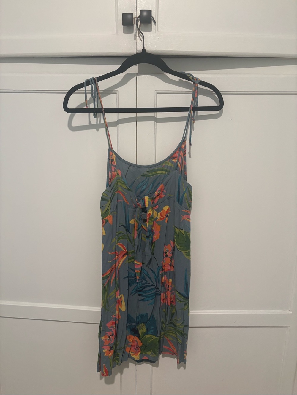 Billabong Multicolor Floral Summer Top - Picture 3 of 3